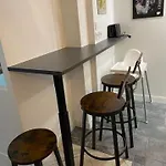 Apartamento Rdc De Maison Avec Extérieur Proche Reims