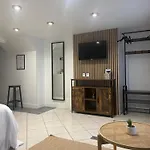 Rdc De Maison Avec Extérieur Proche Reims * Tinqueux