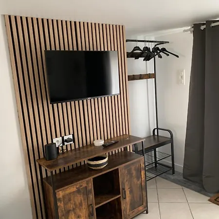 Appartement Entier Rez De Maison Avec Exterieur Proche Reims Tinqueux