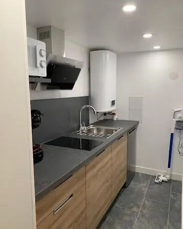 Rdc De Maison Avec Exterieur Proche Reims Appartement